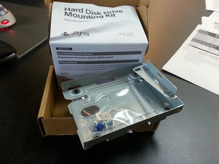 Bandeja Montaje Disco Duro PS3 Super Slim (Original Sony) 40 Unidades 